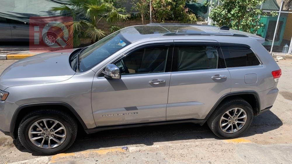 جيب جراند شيروكي